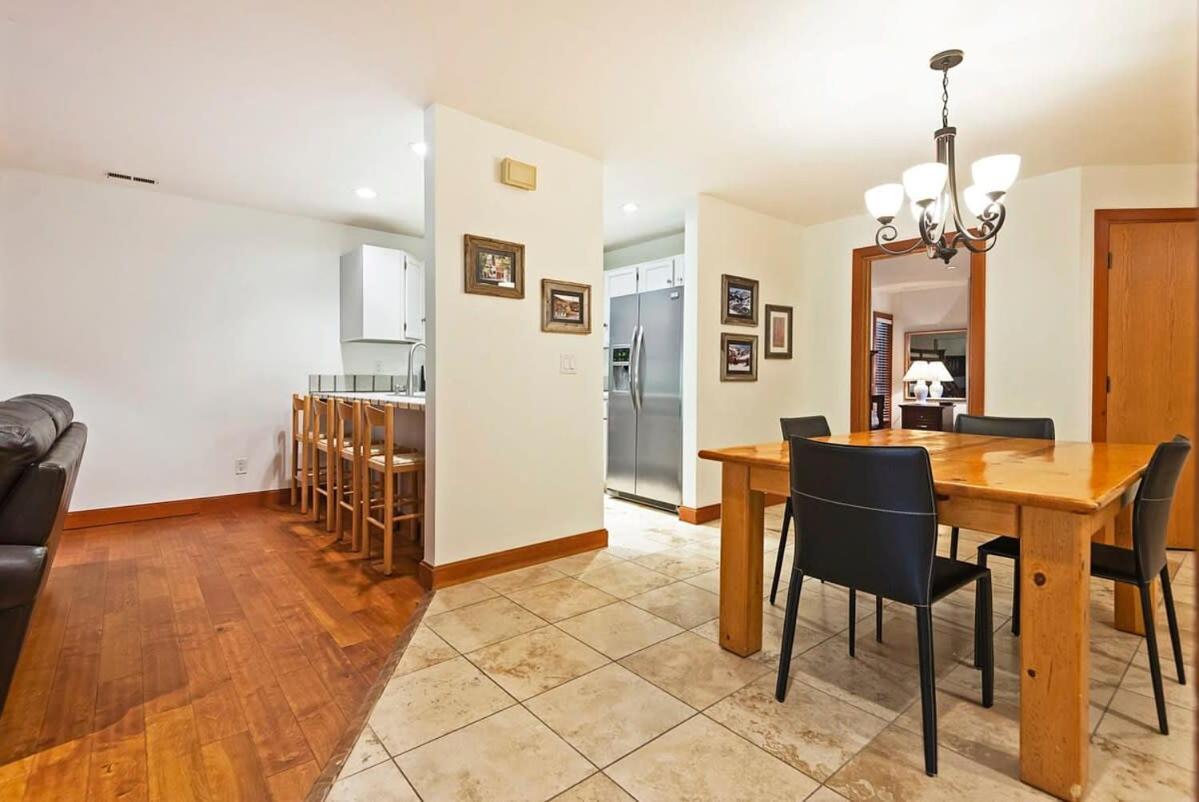 Stunning Location 2Bdr Condo Retreat Park Stadt Exterior foto
